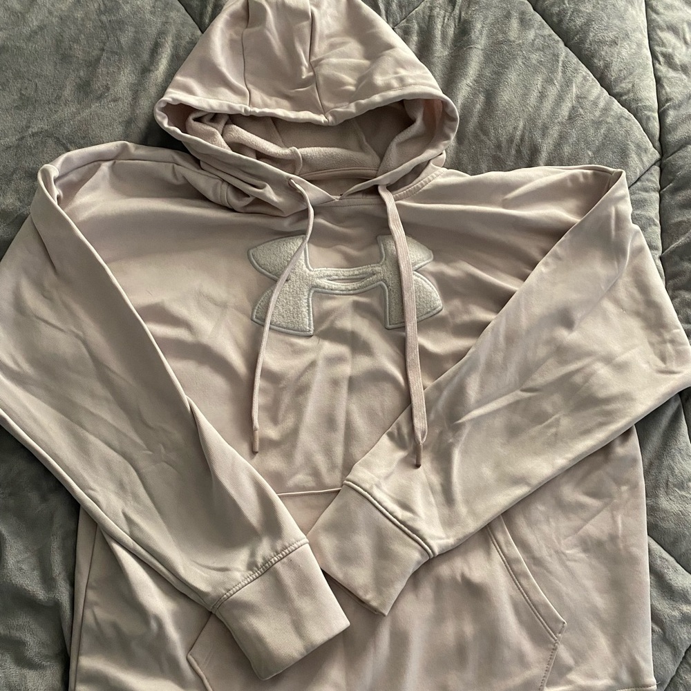 UA hoodie medium